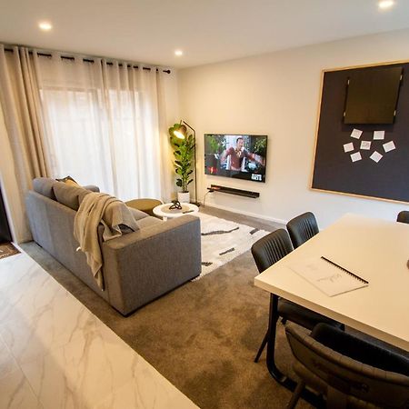 Апартаменты A Touch Of Luxury In Chch Cbd Крайстчёрч Экстерьер фото