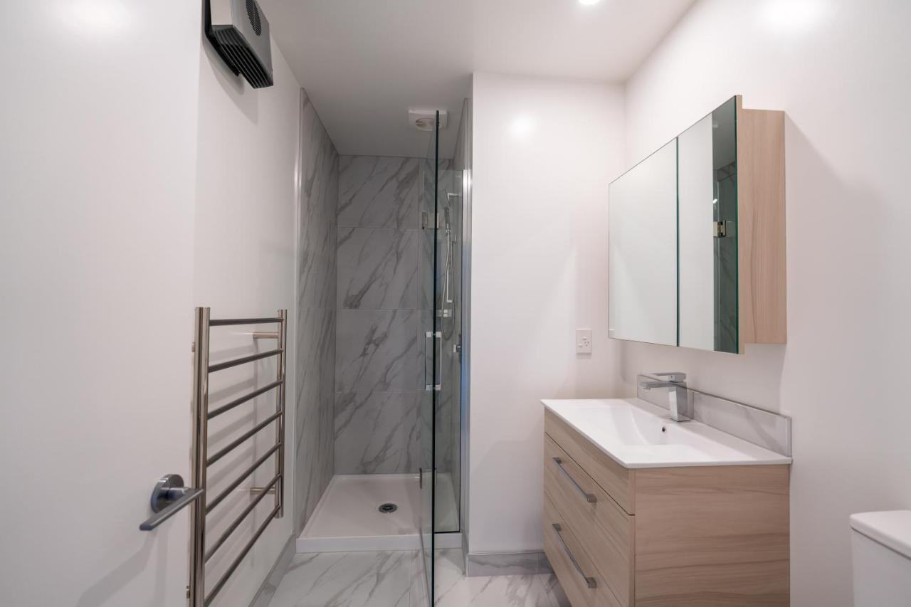 Апартаменты A Touch Of Luxury In Chch Cbd Крайстчёрч Экстерьер фото